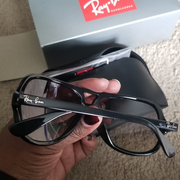 Ray-Ban 59MM Polarized Pilot Sunglasses